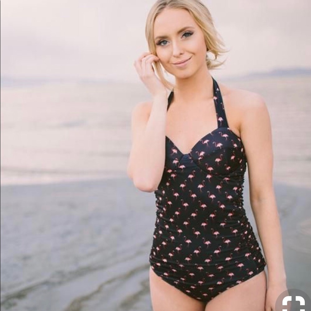 Albion size small one piece swimsuit EUC